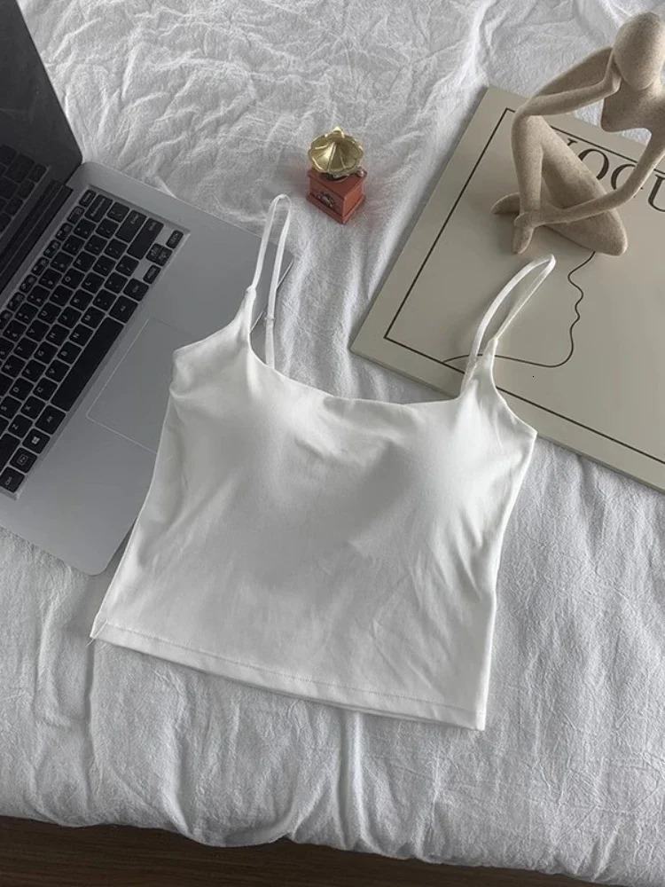 Womens builtin bra spaghetti strap tank 2025 summer Camis casual top womens solid color Korean style 250414Z