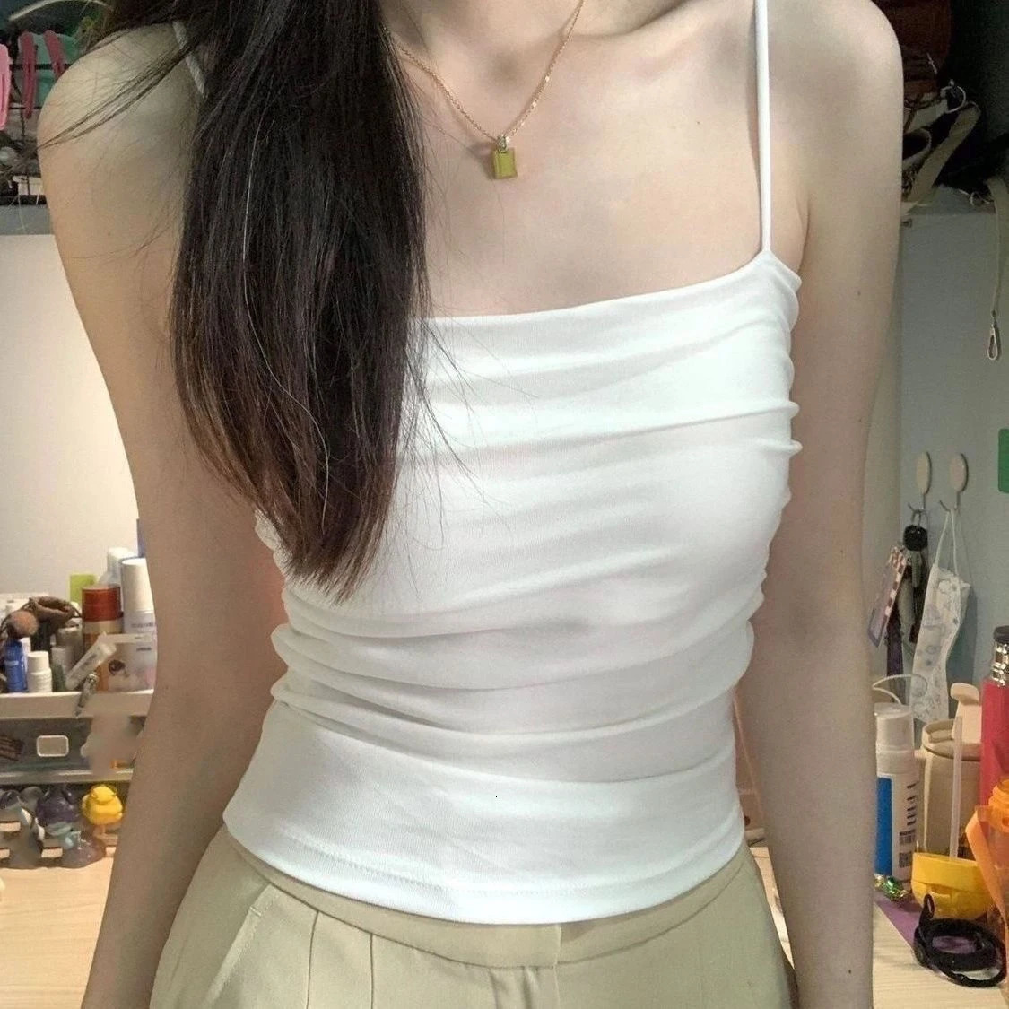 Summer vest womens top builtin bra spaghetti strap sleeveless Tshirt cropped solid color casual 250414Z