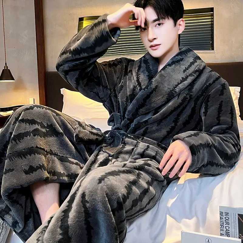 Zebra Stripes Robe for Men Sleepwear Belt Bathrobe Winter Night Wears Warm Fleece Pajama One Piece Nightgown Homewear 2024 New C251115