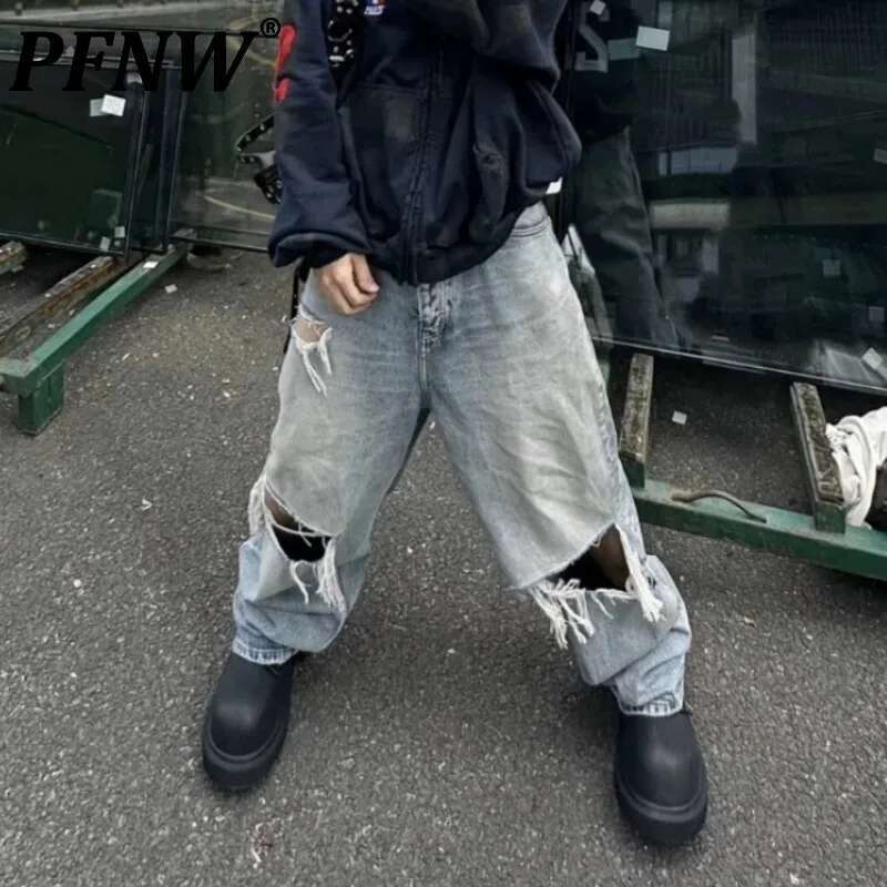 High Street Korean Trendy Washed Knee Cutting Hole Distressed Straight Jeans For Men 2025 New Loose Denim Pants 28W5420