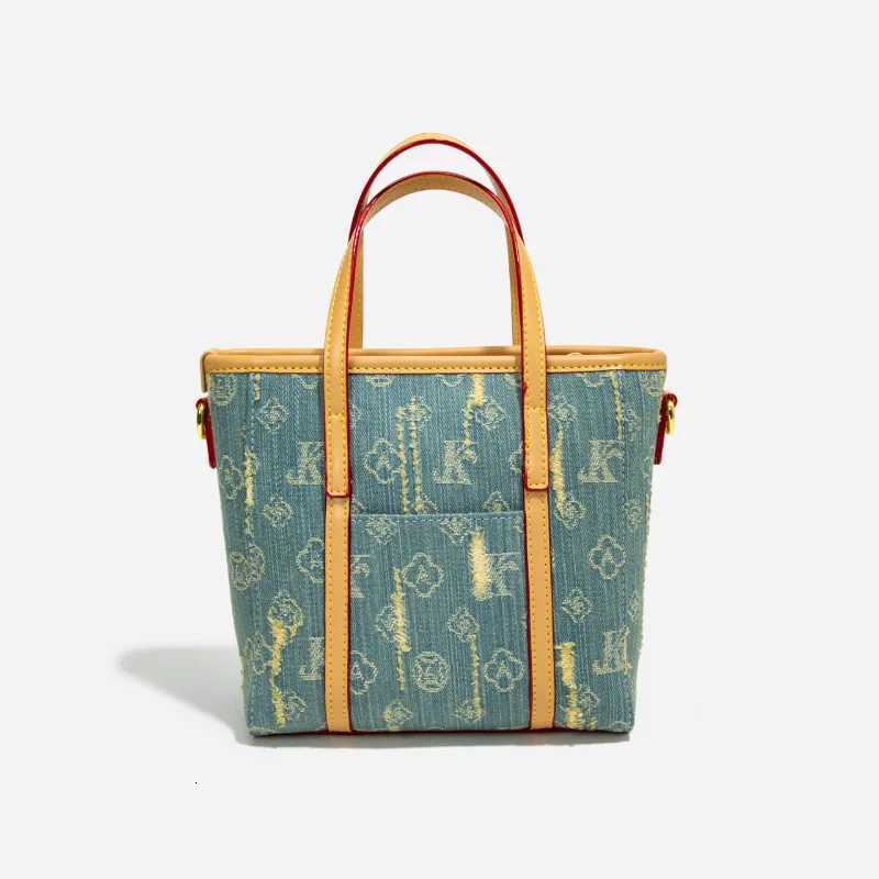 Luxury Paris Inspired Tote Bag For Women Elegant Leather Large Capacity Classic Designer Shopper BagW251115