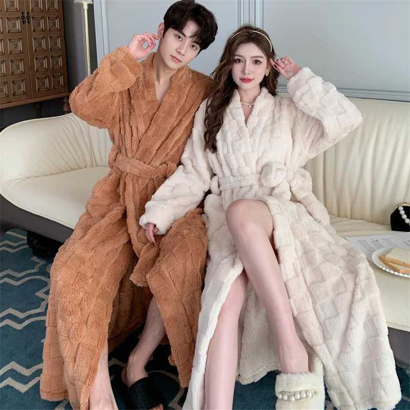 Autumn Winter Flannel Couple Home Clothes Simple Sweet Comfortable Sexy Warm Long Nightgown Mens Robe Coral Fleece Bathrobe C251115
