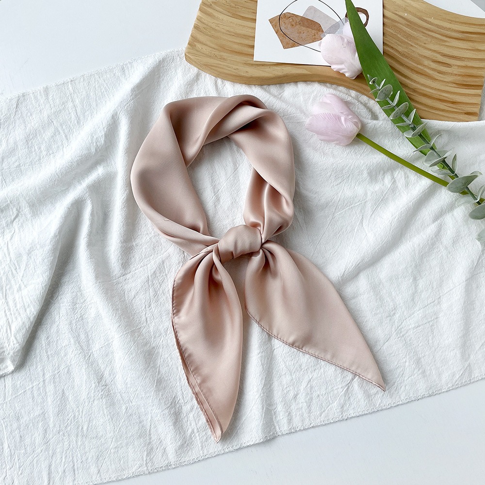 K395 New solid color 70 small square scarf single color neck scarf sun protection hair tie thin single color silk scarf temperament simple factory dir