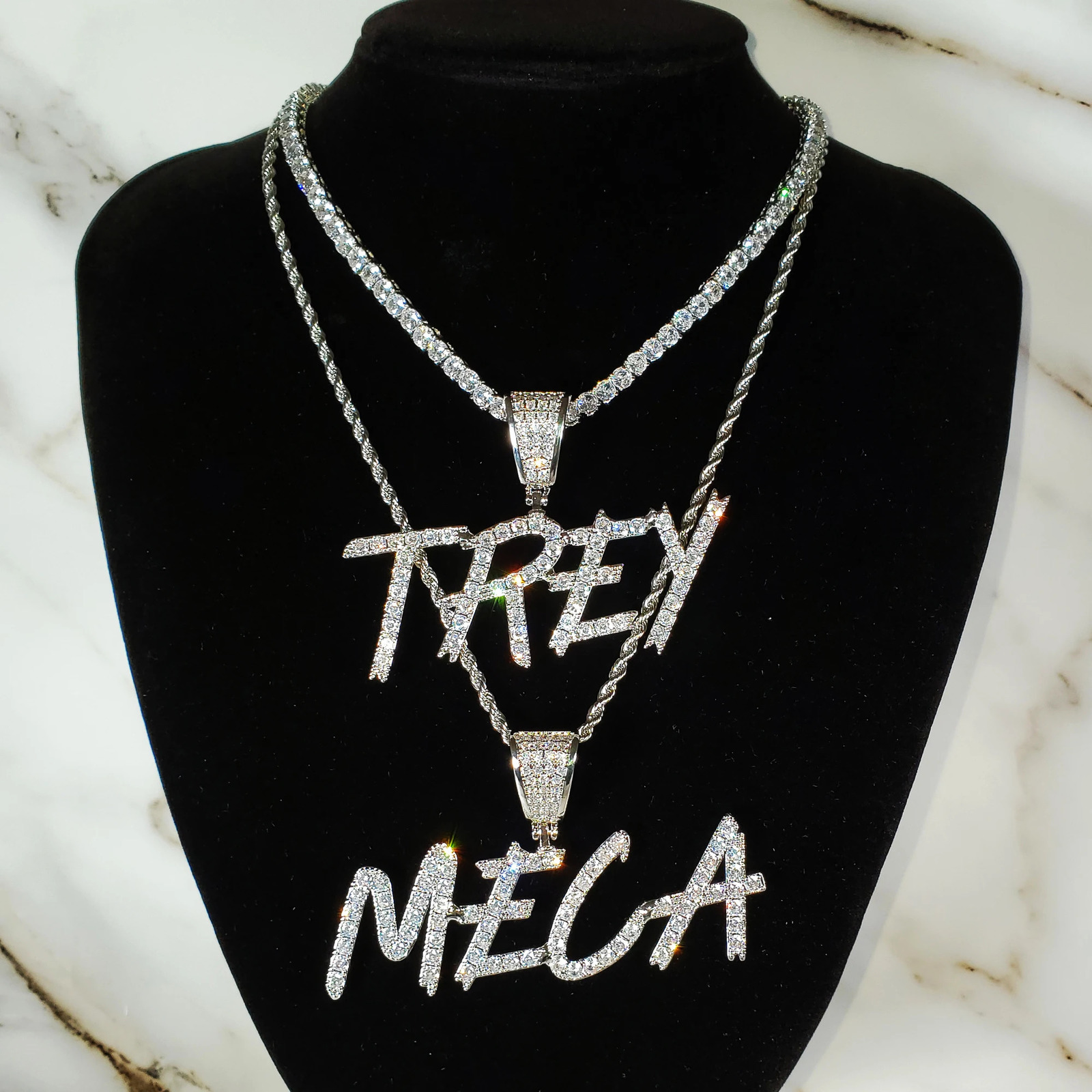 Bling Brush Letters Customized Name Pendent Necklaces Iced Out Cubic Zircon Stones Hip Hop Jewelry Birthday Gifts For Him 250414