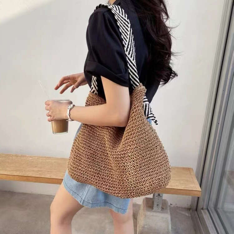 Handmade Beach Bag Selling Straw Woven Hand-Held Leisure Accessories, Vacation Photography Beach Bags, Women's Shoulder Bags Kq2