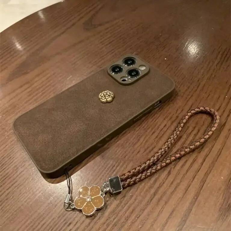 3D Camellia leather Phone Case For iPhone 17 17promax 16 16pro 15 Pro Max 14 13 12 11 16promax Shockproof Silicone Cover