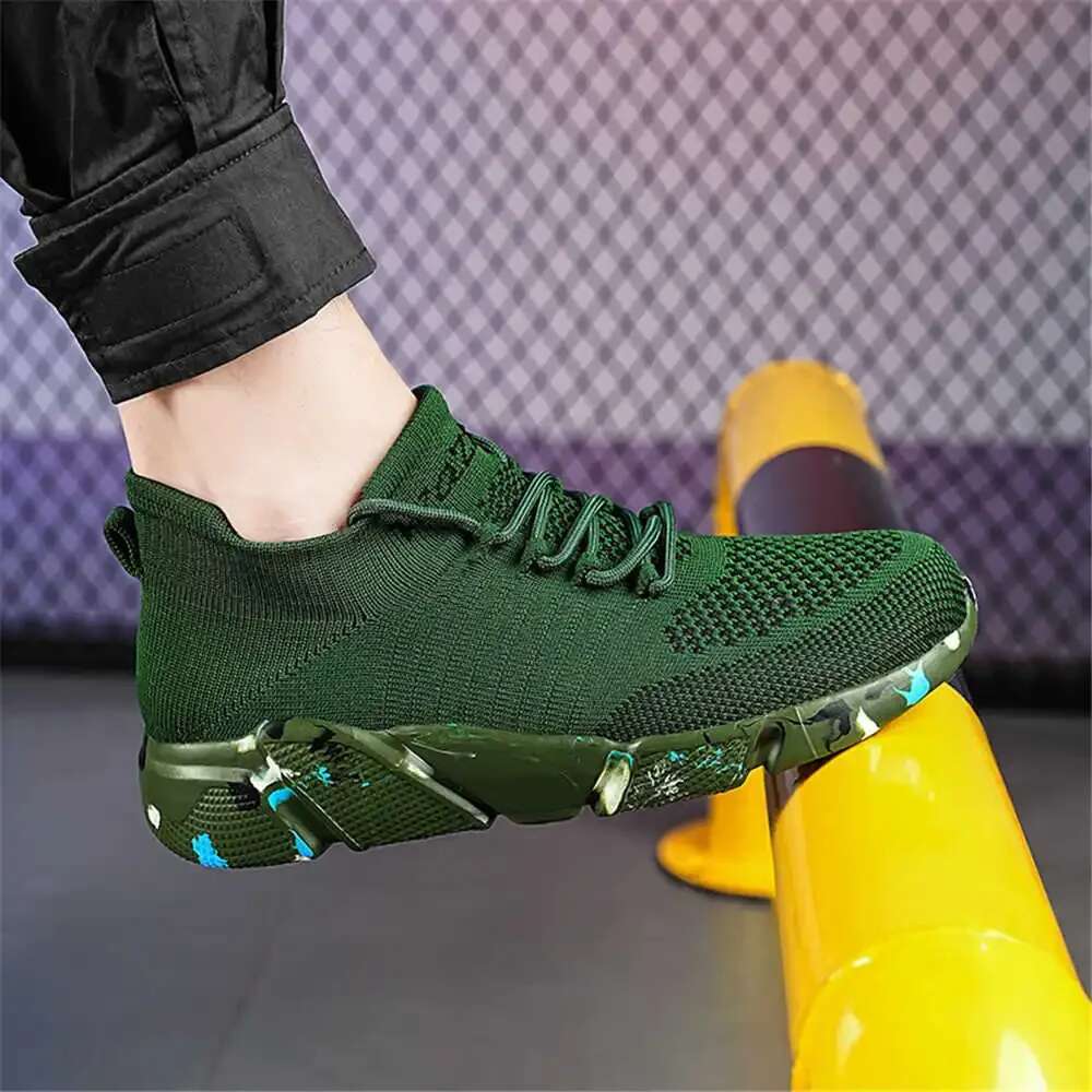 2025 new men's and women's sports shoes designer fashion casual shoes couple shoes