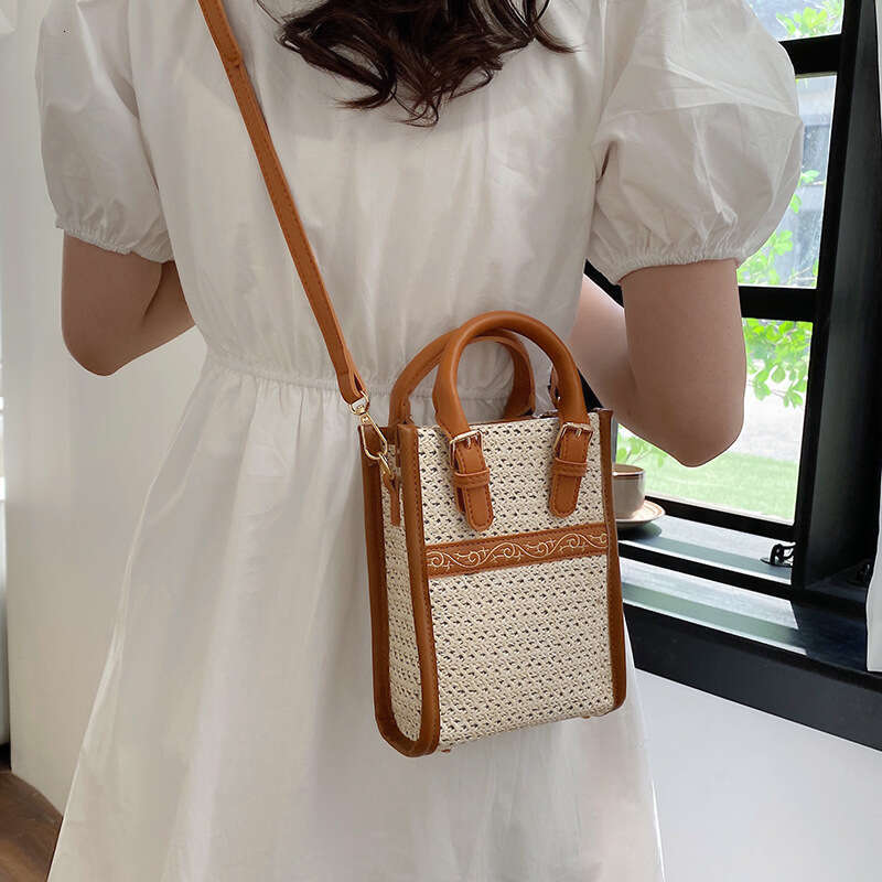 Handmade Beach Bag Ethnic Style One Shoulder Hand-Held Grass 2025 Summer New Personalized Outfit Travel Vacation Embroidered Thread Woven Women's