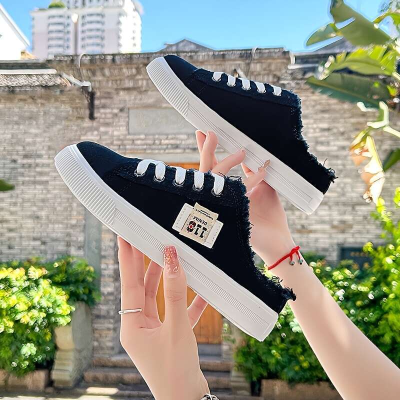 Women's shoes designer Sneakers Classic White Canvas Slip-On with Round Toe Breathable Shoes Sports Casual trainers high quality