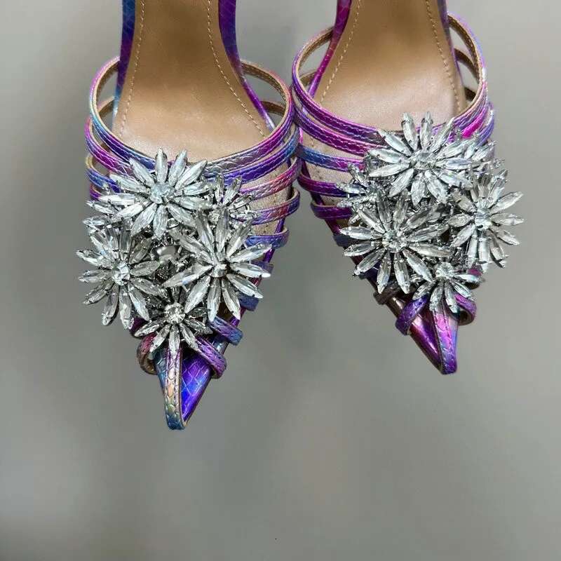 2025 Summer Pointy Head With Rhinester wer Roman Sandals Women's New Sexy Hollow-out Beautiful High Heels Shiny Pumps