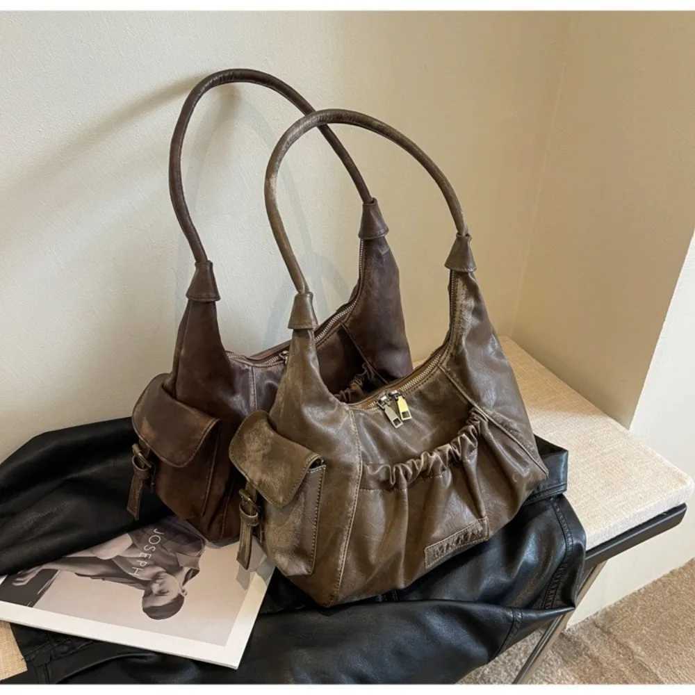 Retro Large Capacity Shoulder Bag Pleated Design Solid Color Hobo Bag Underarm Bag Women C251115