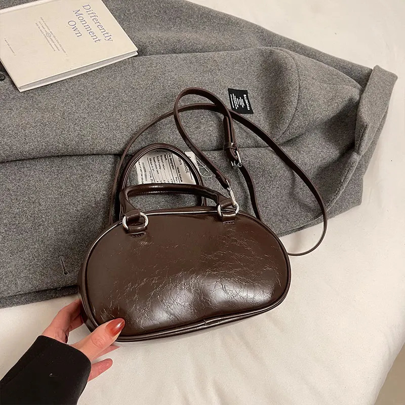 Minimum wax leather pillow bag vintage Boston bag handheld shoulder bag 250410