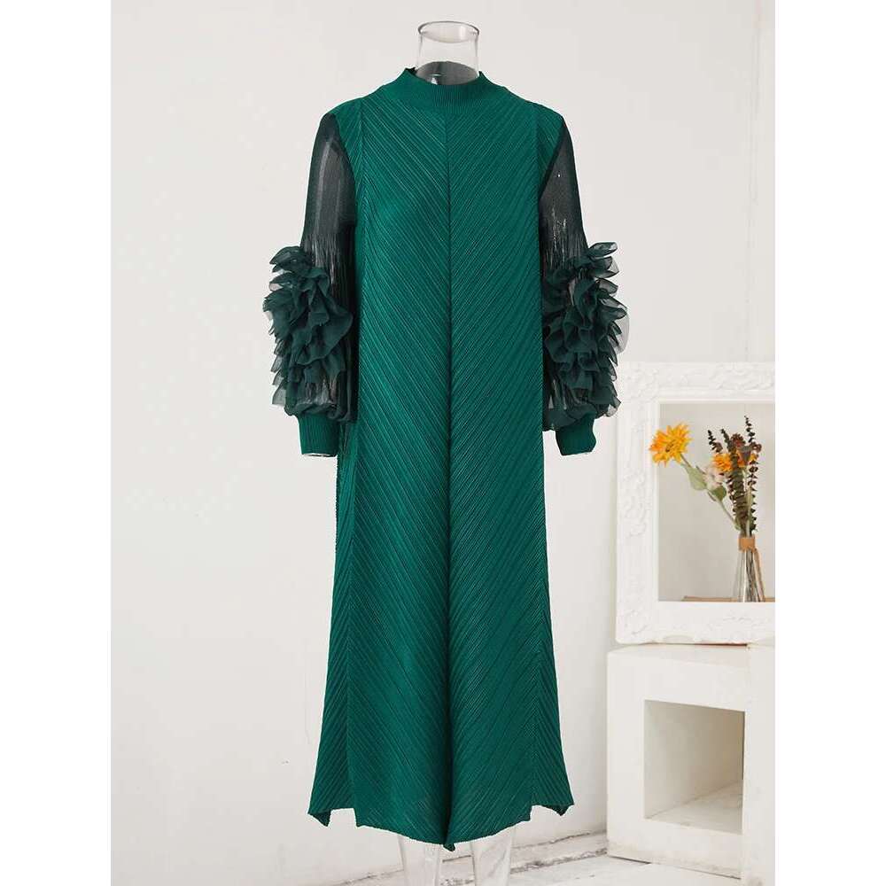 LANMREM Maxi Pleated Dress Round Neck Spliced Fungus Full Sleeve Dresses For Women 2025 New Spring Clothing 2Qa1331
