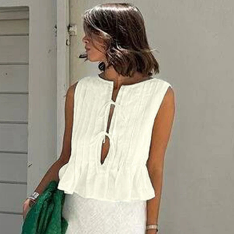 Solid Tank Women Summer Fashion Bandage O-Neck Casual Slim Tank Sexy Sleeveless Hollow Out Female Club Party Versatile Tank 250415