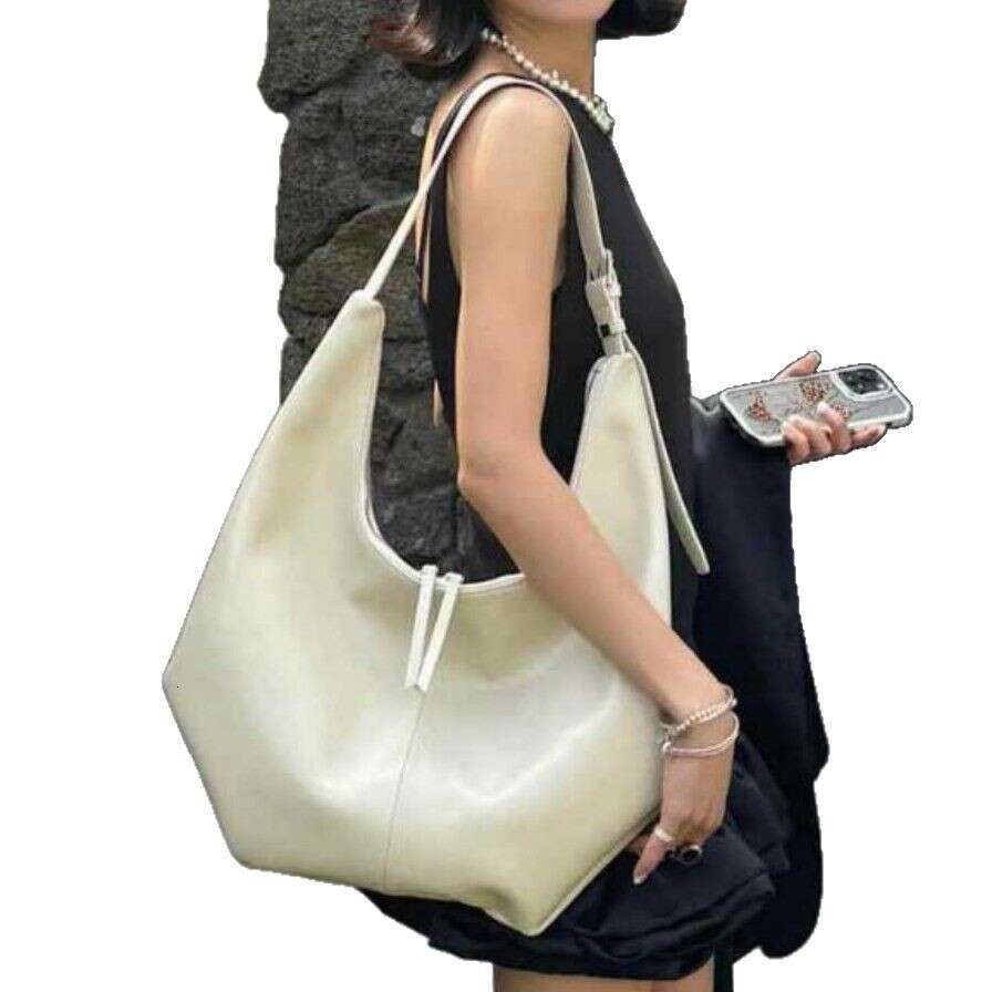 Mm Women's Bags Niche Design Women's New Versatile Leather Tote Large Capacity Commuter Underarm Single Shoulder Crossbody Bag