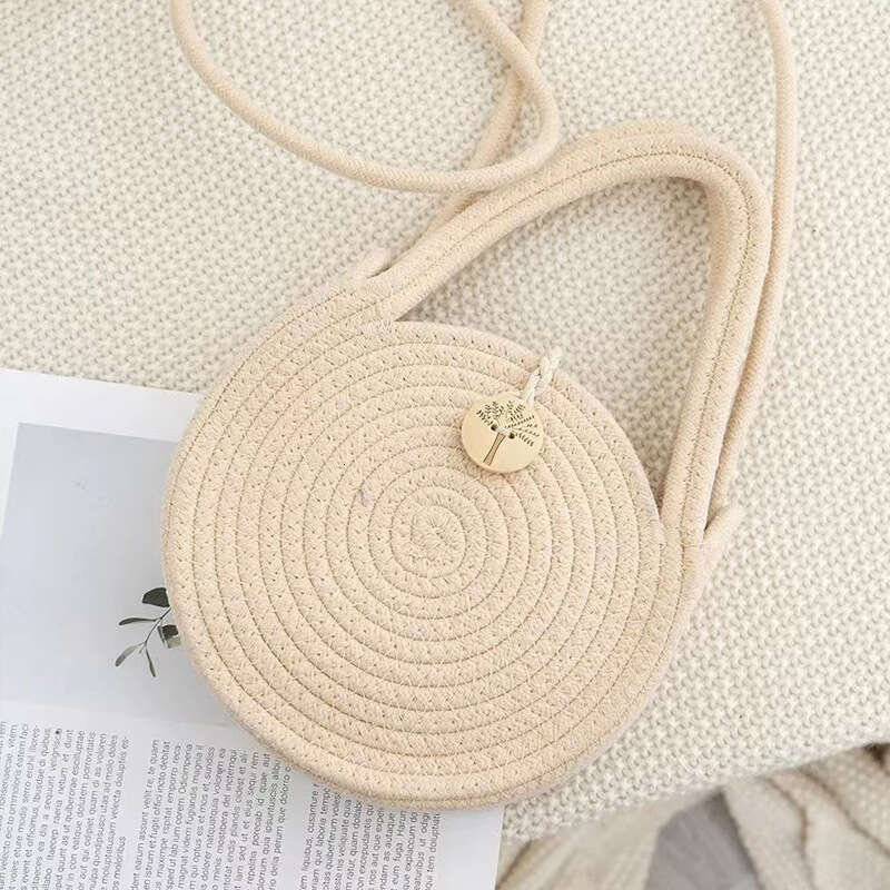 Handmade Beach Bag Versatile Straw Fashionable Travel Woven Bag, Women's Vacation Small Fresh Single Shoulder Crossbody Handbag Kq2