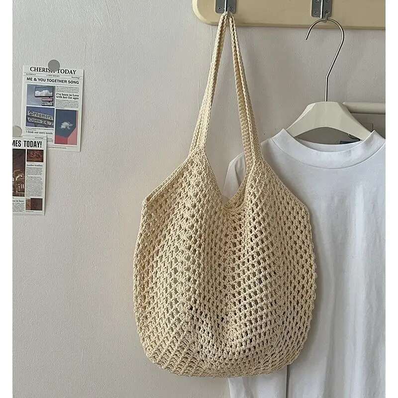 Leisure Large Capacity Cotton Woven Hollow Straw Shoulder Holiday Beach Bag