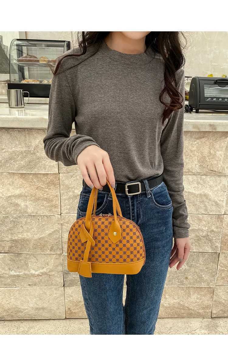 2025 New Korean Style Shell Bag Vintage Crossbody Shoulder Bag Women Fashion Handbag Casual Tote Purse for LadiesW251115