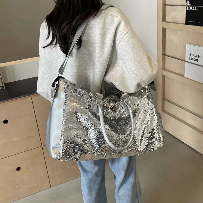Super cool and sparkling glitter PU travel bag high-quality large capacity shoulder and cross body bag 2024 new model W250415