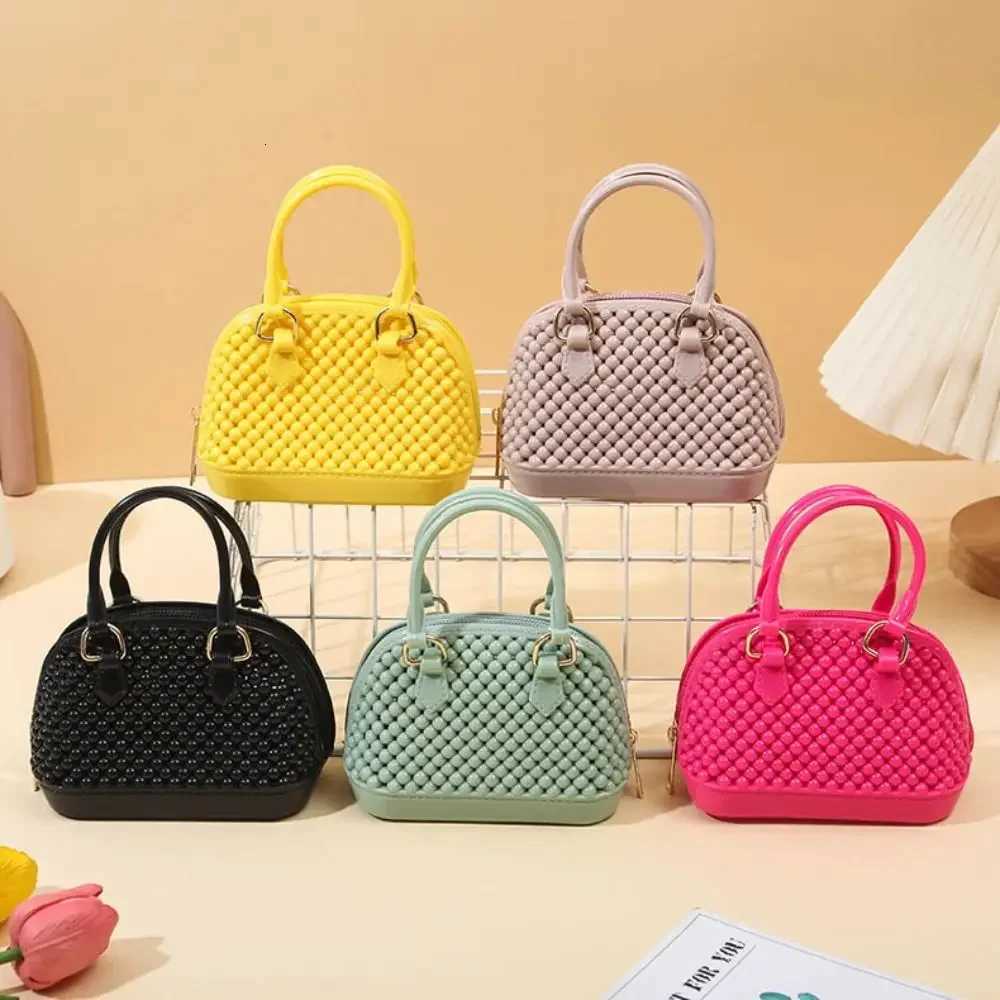 Portable PVC Pearl Shell Bag Hand-held Chain Jelly Bag One Shoulder Breathable Handbag WomenW251115