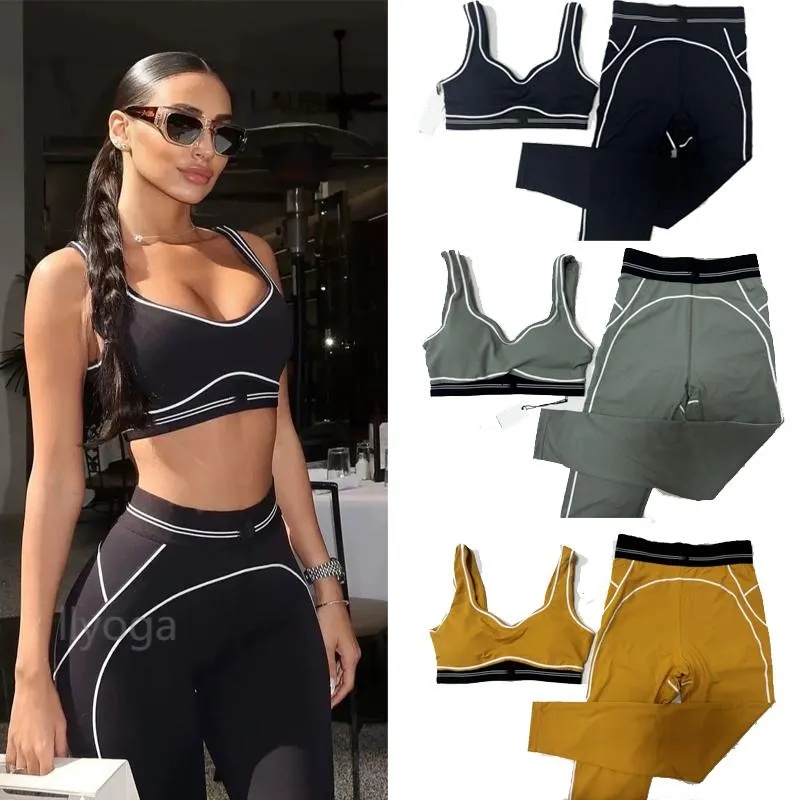 Womens Tracksuits Two Pieces Set Summer New Yoga Set Sports Tank Top High Waist Hip Lifting Compression Fitness Set Designer Yoga Workout Clothes