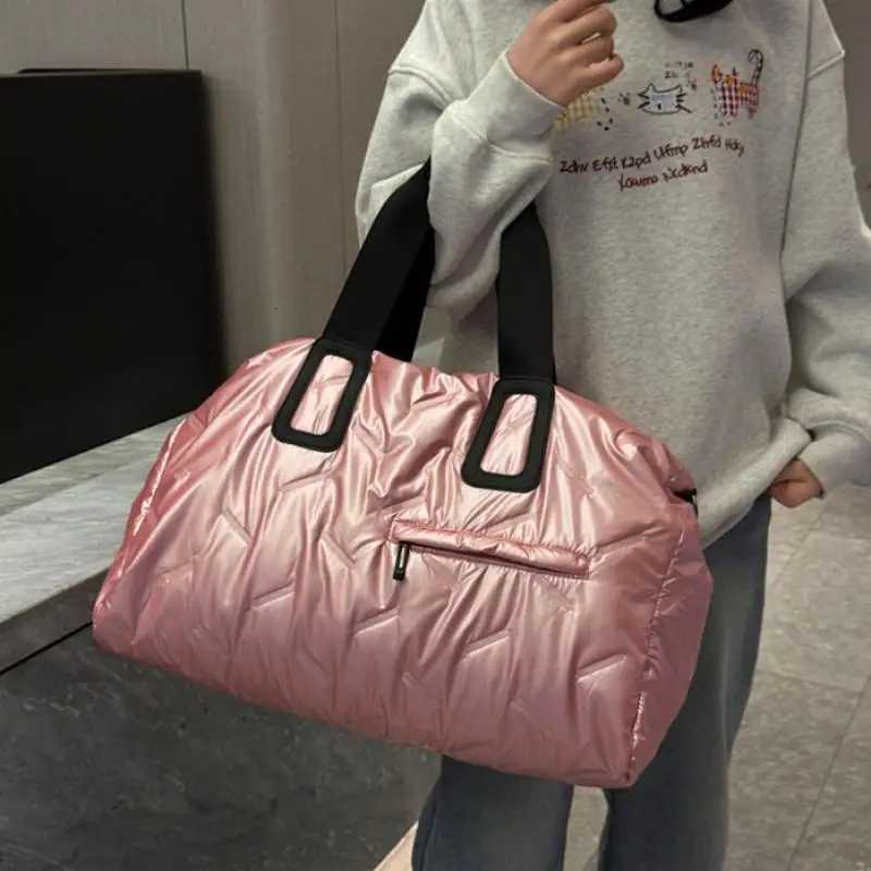Sport Fitness Bag Large Capacity Travel Tote Bags Wet Dry Separation Weekend Handbags Waterproof Messenger Bag For OutdoorW251115