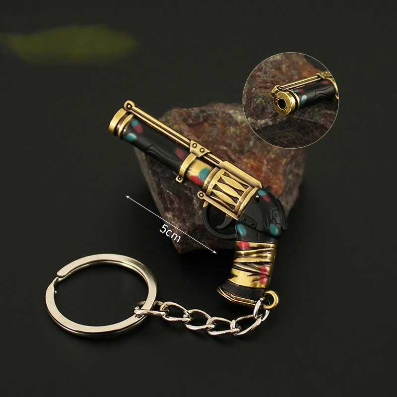Mini Gun Model Keychain Weapon G36c MK47 M500 81-1 P320-M17 M92A1 M16A4 Boys Bag Keychain Mens Gift Series M250415