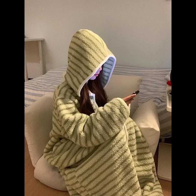 Striped Robe Women Korean One Piece Pajamas Hooded Nightgown Winter Zipper Fleece Thickened Warm Loungewear Home Suit 20250New C251115