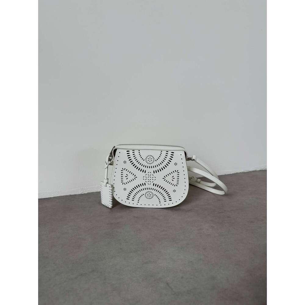 Mm Women's Bags Hollowed Out Carved Saddle High-Quality And Versatile Single Shoulder Crossbody Bag, Design Sense Handbag, Genuine Leather Women&