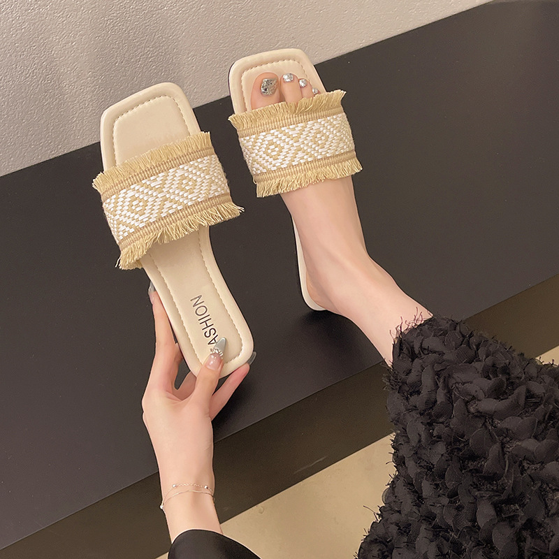 Free shipping Fashion Flat Fringe slipper Women 2025 Summer New Square Head Large Size 42 Low Heel Casual slippers