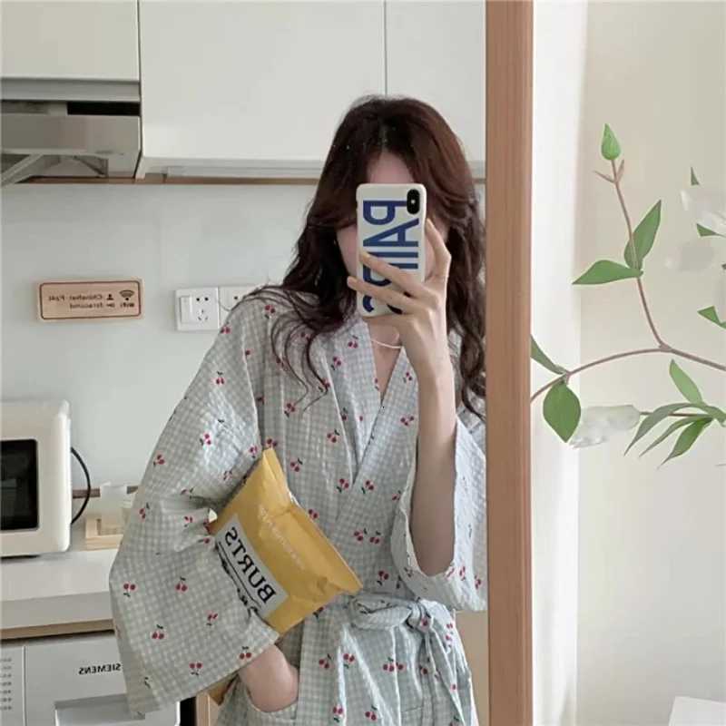 Small Fresh Sweet Plaid Cherry Plaid Robe Nightgown Female Models Spring and Summer Long-Sleeved Bathrobe Homewear C251115