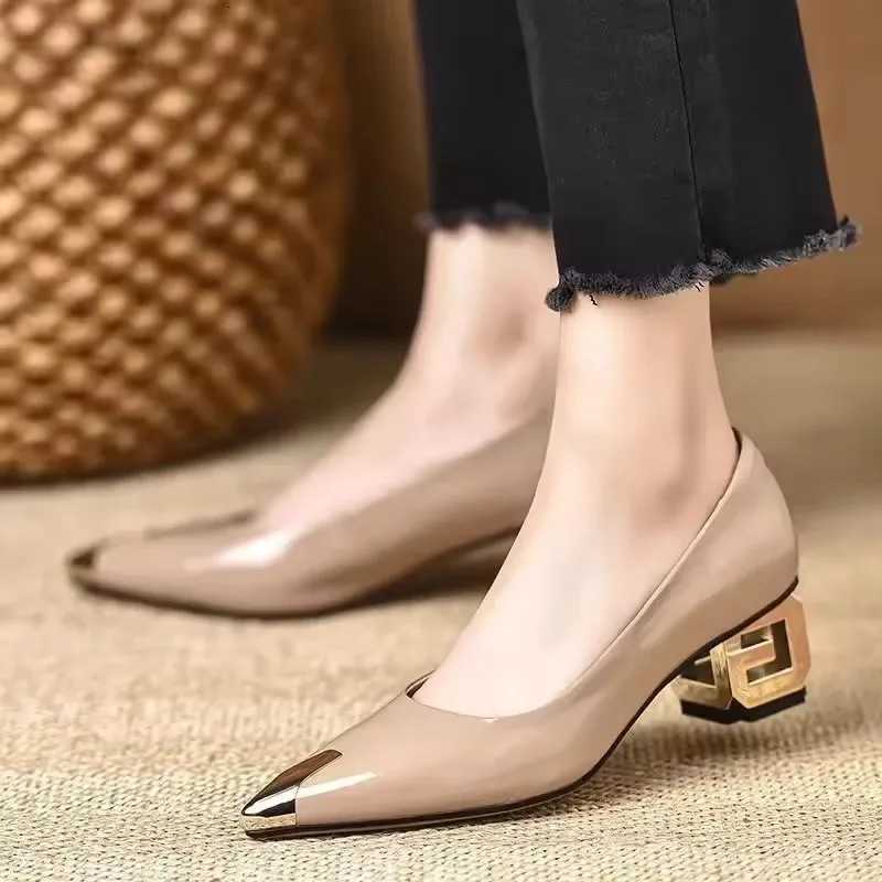 Designer Wen Shoes Pumps High H Shoes Wan Spring Summer Shoes for Wen French Patent Leather Metal Pointed Single Shoe Y251115