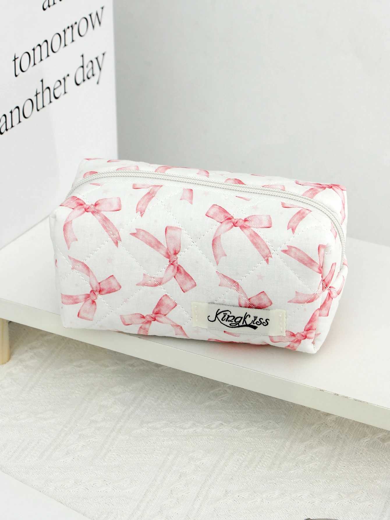 1 piece/set pink bow and star pattern printed quilted large capacity makeup bag portable travel makeup bag for girls makeup bagXJ250415