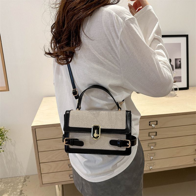 Women's Contrast Color This Year Popular Trend Ins Hand Held Single Shoulder Crossbody Ladies Small Square Bag