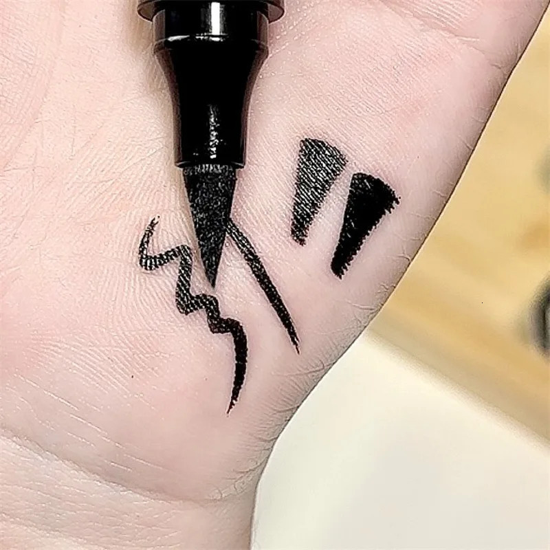 Big Seal Stamp Liquid Eyeliner Pen Waterproof Fast Dry Black Eye Liner Pencil with Eyeliner Cosmetic Triangle Stamp Eyeliner 250414