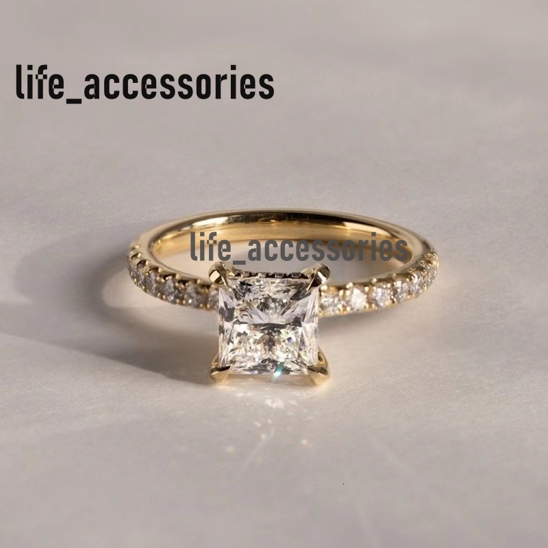 Custom 2CT 3CT Princess Cut Moissanite with Halo 18K Solid Gold Rings Wedding Engagement Women Jewelry