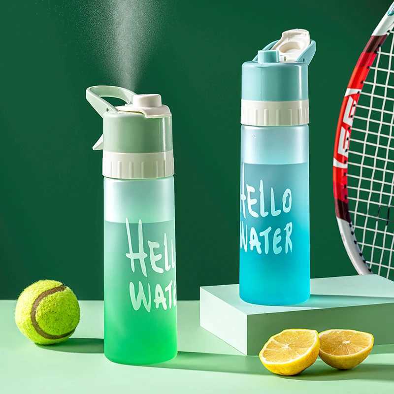 650ml Spray Water Bottle Outdoor Sports Fitness Water Cup Large Capacity Portable Water Bottle Jet Water Spray CupW251114