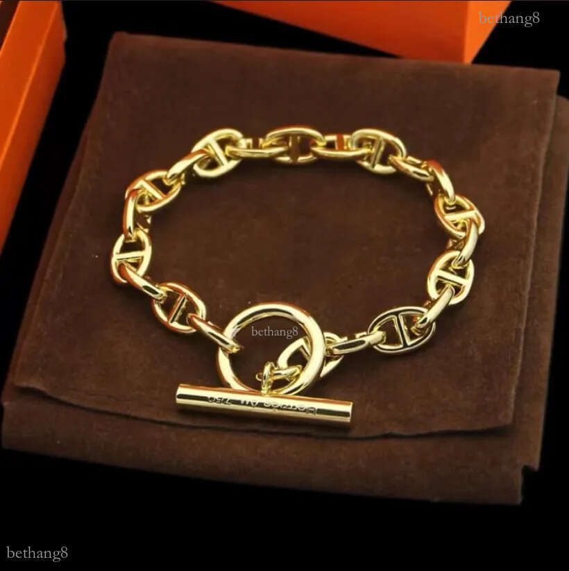 pig nose bracelet designer 3 color gold bracelet OT buckle designer jewelry children's same series charm bracelet stacked multiple chains with diamond bracelet