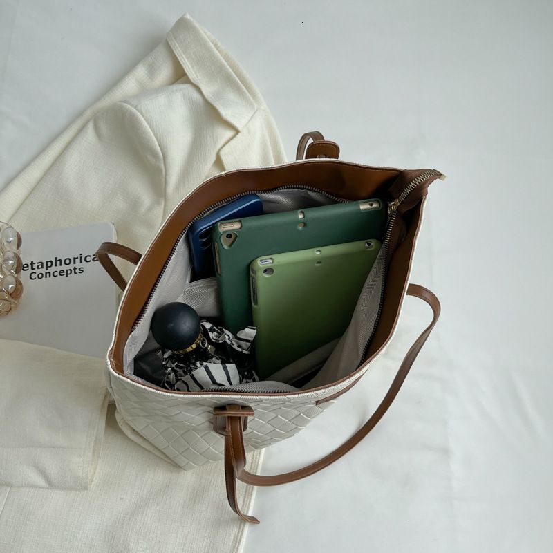 Women's Bags Tote Crossbody Handbag High-End Single Shoulder Armpit Bag Large Capacity