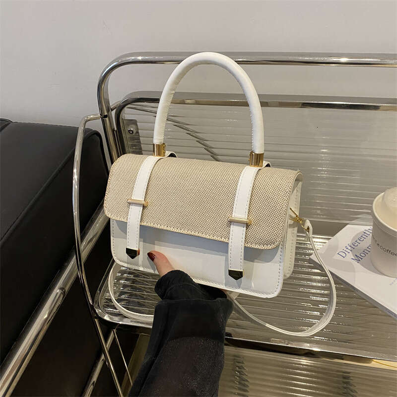 Handmade Beach Bag 2025 New Style Design Single Shoulder Crossbody Stylish Contrast Splicing Belt Decorative Handheld Women's Bag Kq2