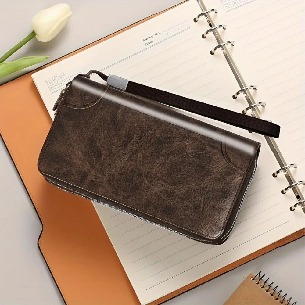 Oil wax leather large clutch handbag leather zipper wrap wallet wrist card business phone case 250410