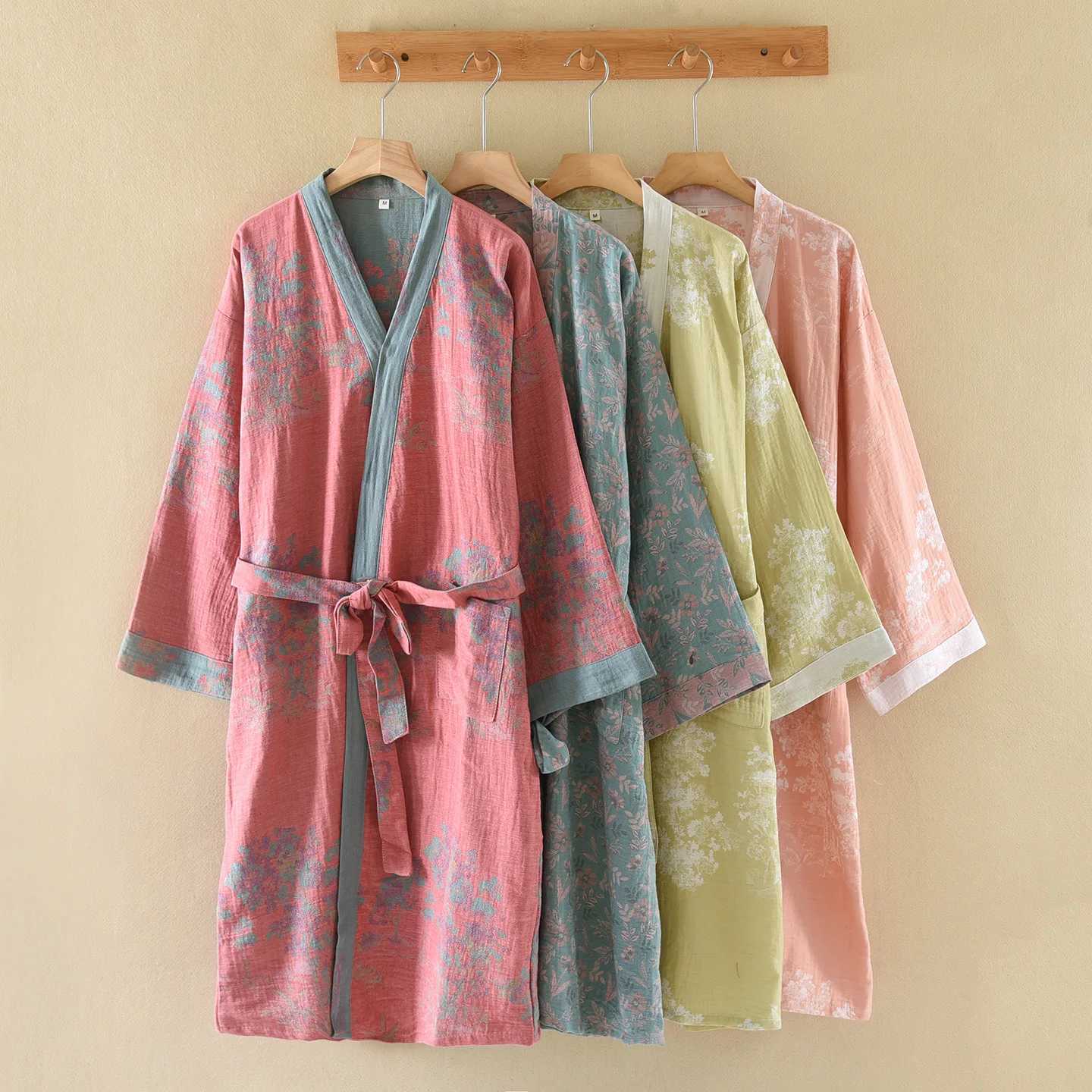 Retro Jacquard Cotton Double-layer Gauze Bathrobe National Style Cardigan Large Size Medium Length Floral Printing Bath Robe C251115