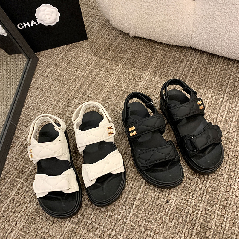 Free Shipping Summer Beach 2025 New Design Fashion Sandals for Women Soft Sole Comfortable slides shoes size 35-40