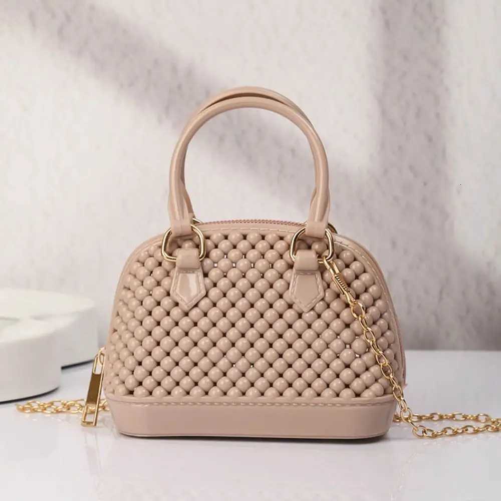 Trendy PVC Pearl Shell Bag Hand-held One Shoulder Crossbody Bag Chain Breathable Jelly Bag BeachW251115