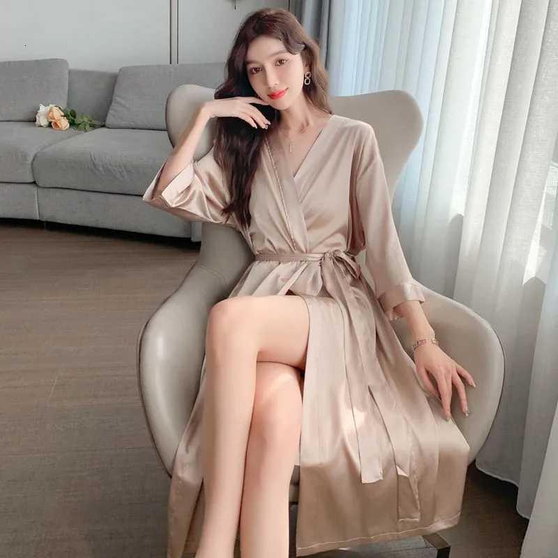 Satin Kimono Robe Long Sleeve Casual Home Clothing Intimate Lingerie Women Champagne Sleepwear Bathrobe Gown Nightwear C251115