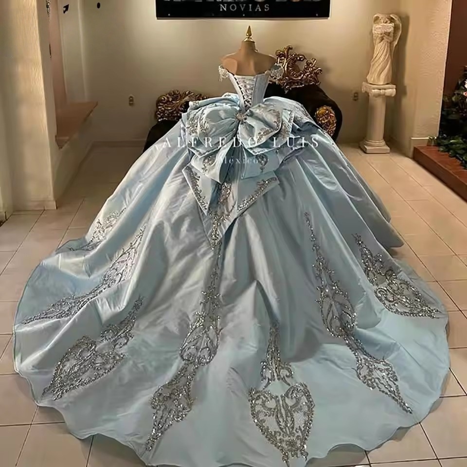 Sky Blue Off The Shoulder Bow Ruffles Quinceanera Dresses Ball Gown Beading Crystal Appliques Lace Sweet 15 Anos Customized