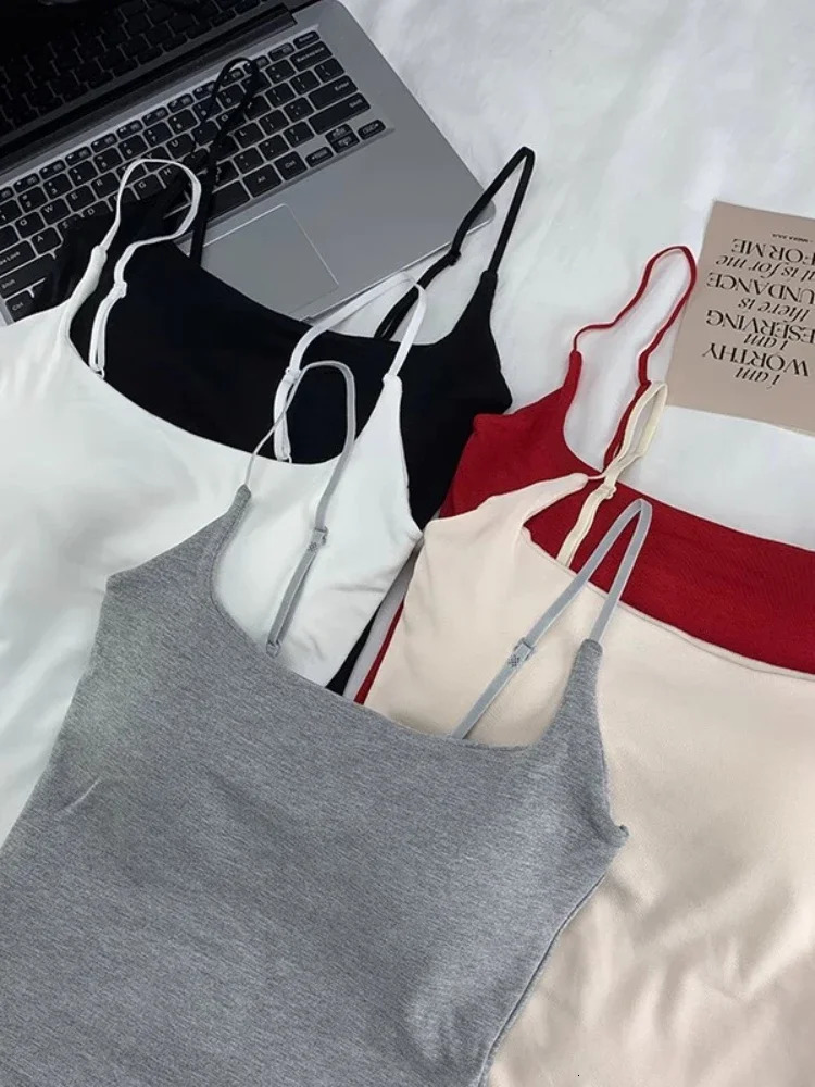 Womens builtin bra spaghetti strap tank 2025 summer Camis casual top womens solid color Korean style 250414Z