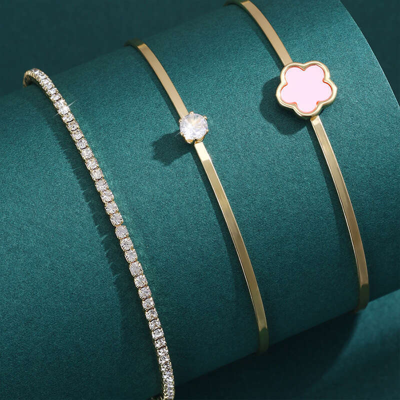Straight new minimalist design petal wer three piece five leaf grass bracelet set