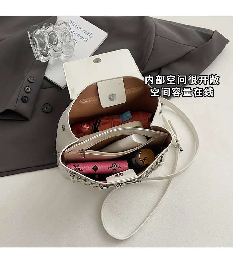 Designer Chain PU Leather Women's Handbag Casual Crossbody Bag Bucket Tote