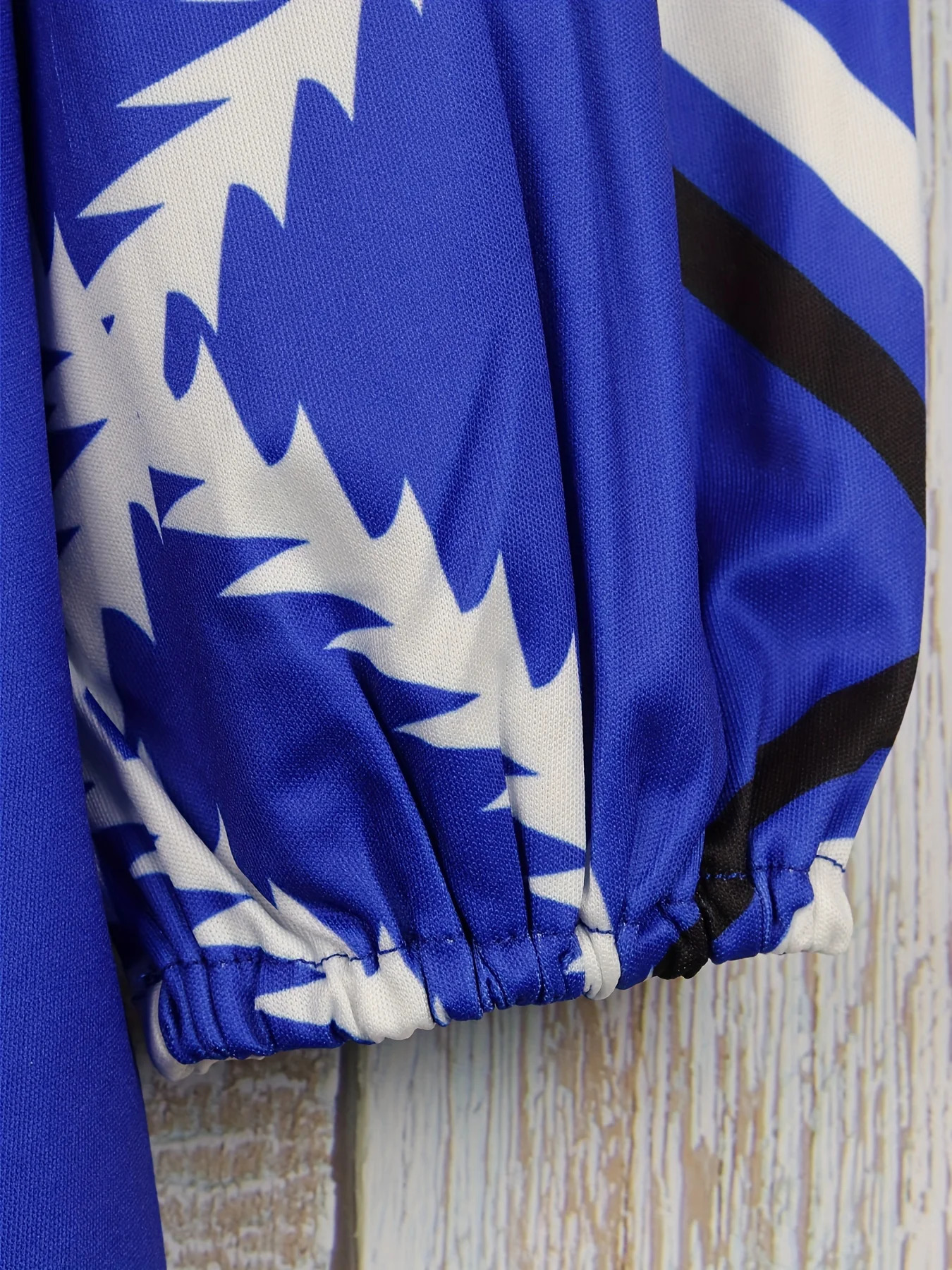 Plus size plain weave patchwork dress elegant Surplice collar long sleeved for women plus clothing 250407